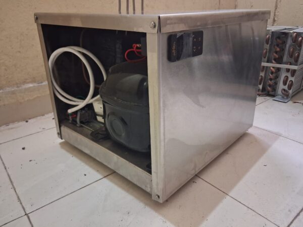 Electric gas cooler